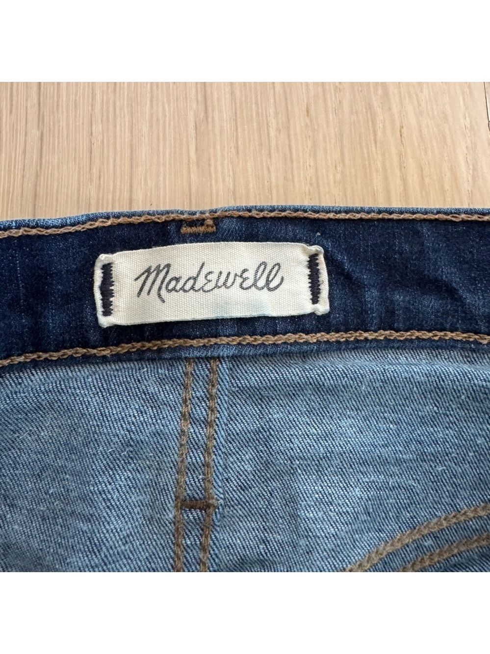 Madewell Cali Demi-Boot Jeans Size 25P - Picture 3 of 6